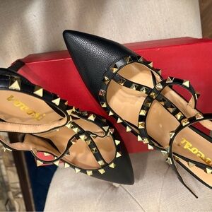 Black Studded Women's Shoes